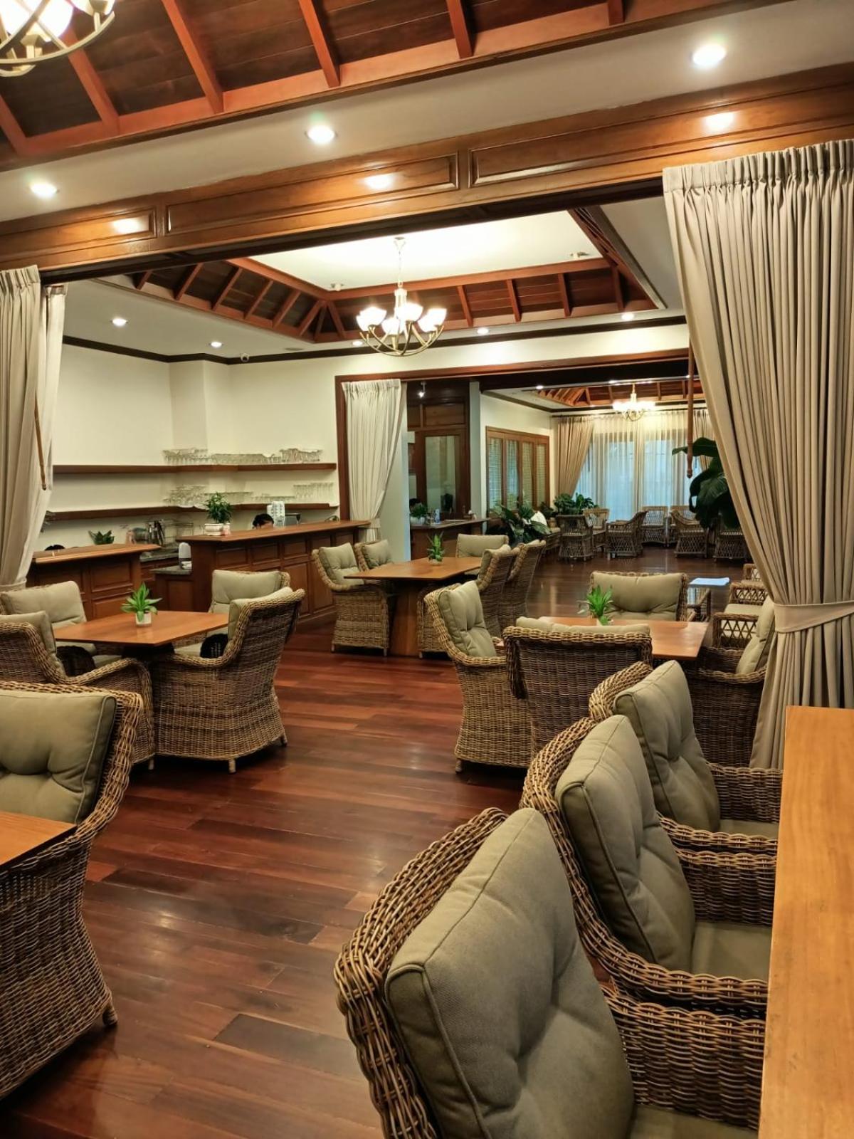 Athena Hotel Pakse Exterior foto